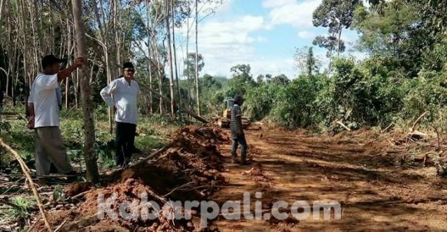 Alhamdulillah, Jalan ini Mulai dikerjakan