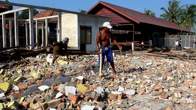 Pembangunan Pasar Babat 'Konop-konop', Adakah indikasi Kecurangan?