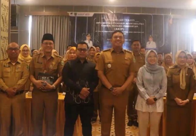 Buka Bimtek SAKIP 2025, Wabup Iwan Tuaji Tegaskan Pentingnya Akuntabilitas Pemerintahan