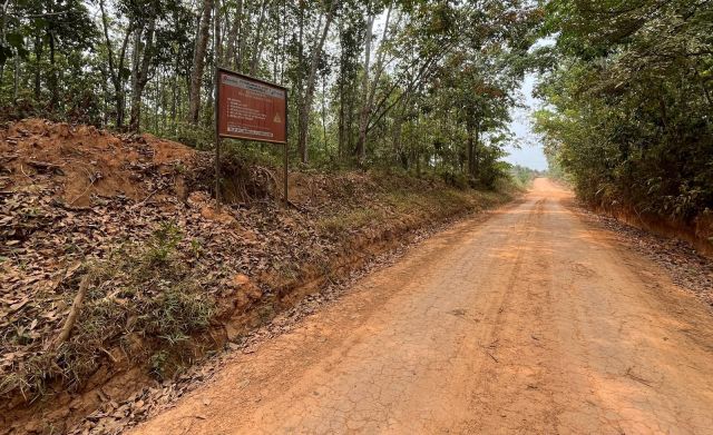 Proyek Jalan Tangkis Talang Ojan Rp995,7 Juta Disorot Tajam, Jalan untuk Rakyat atau Kepentingan Perusahaan?
